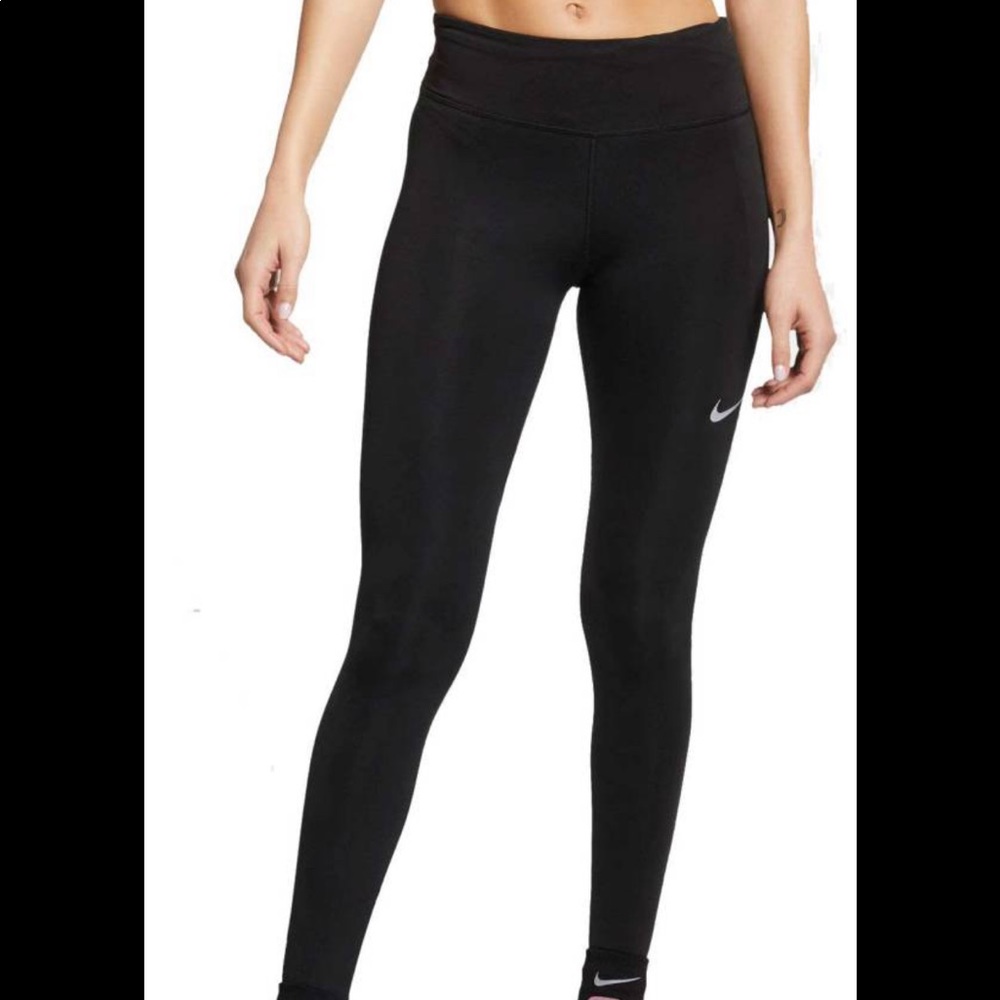 [NIKE] black leggings